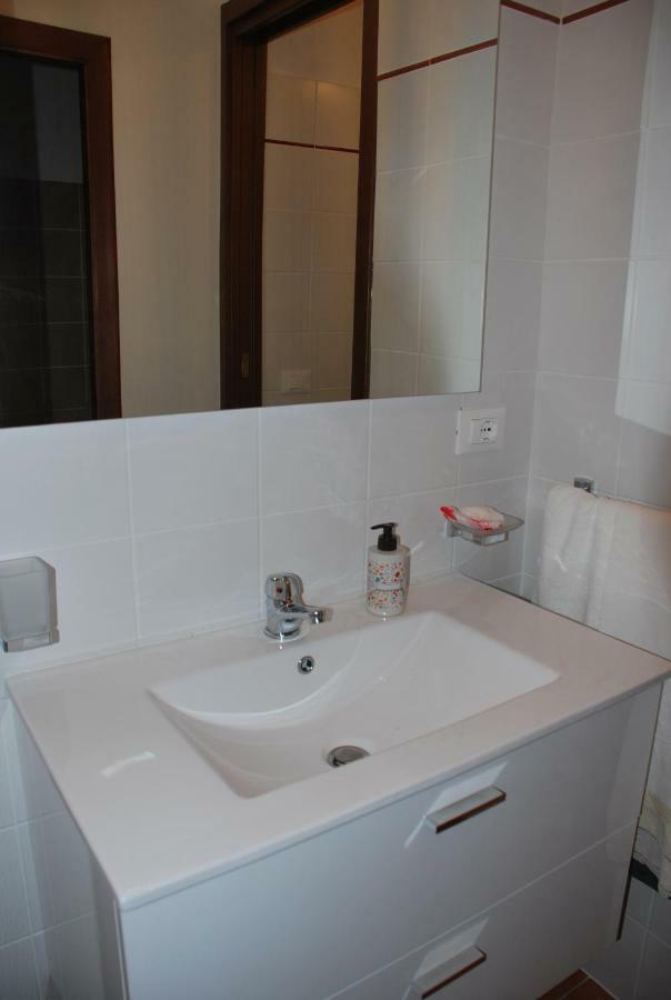 Casa Ai Pini Apartment Panzano in Chianti ภายนอก รูปภาพ